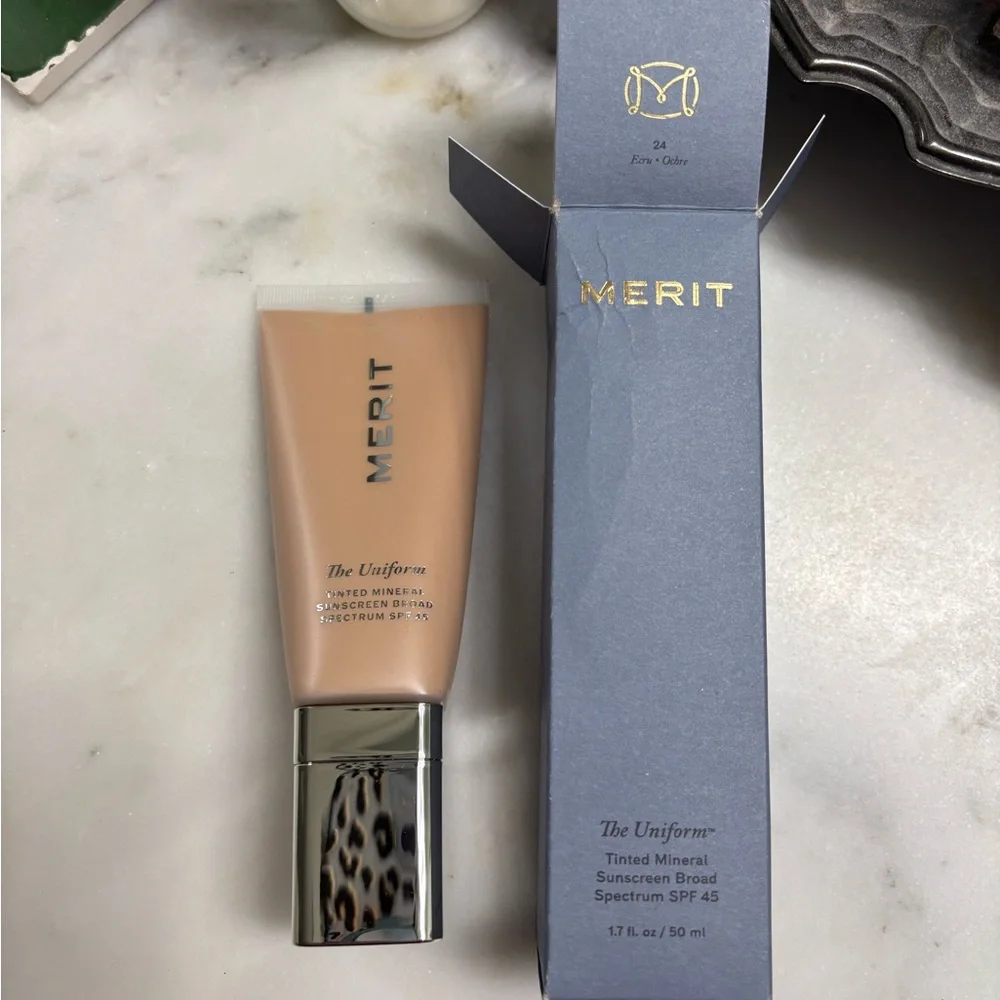 The Uniform Tinted Mineral Sunscreen SPF 45 — Ecru NIB